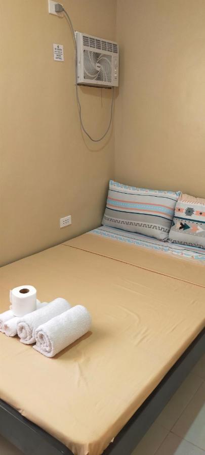 Havenly Guesthouse And Body Massage Spa 몰볼 외부 사진